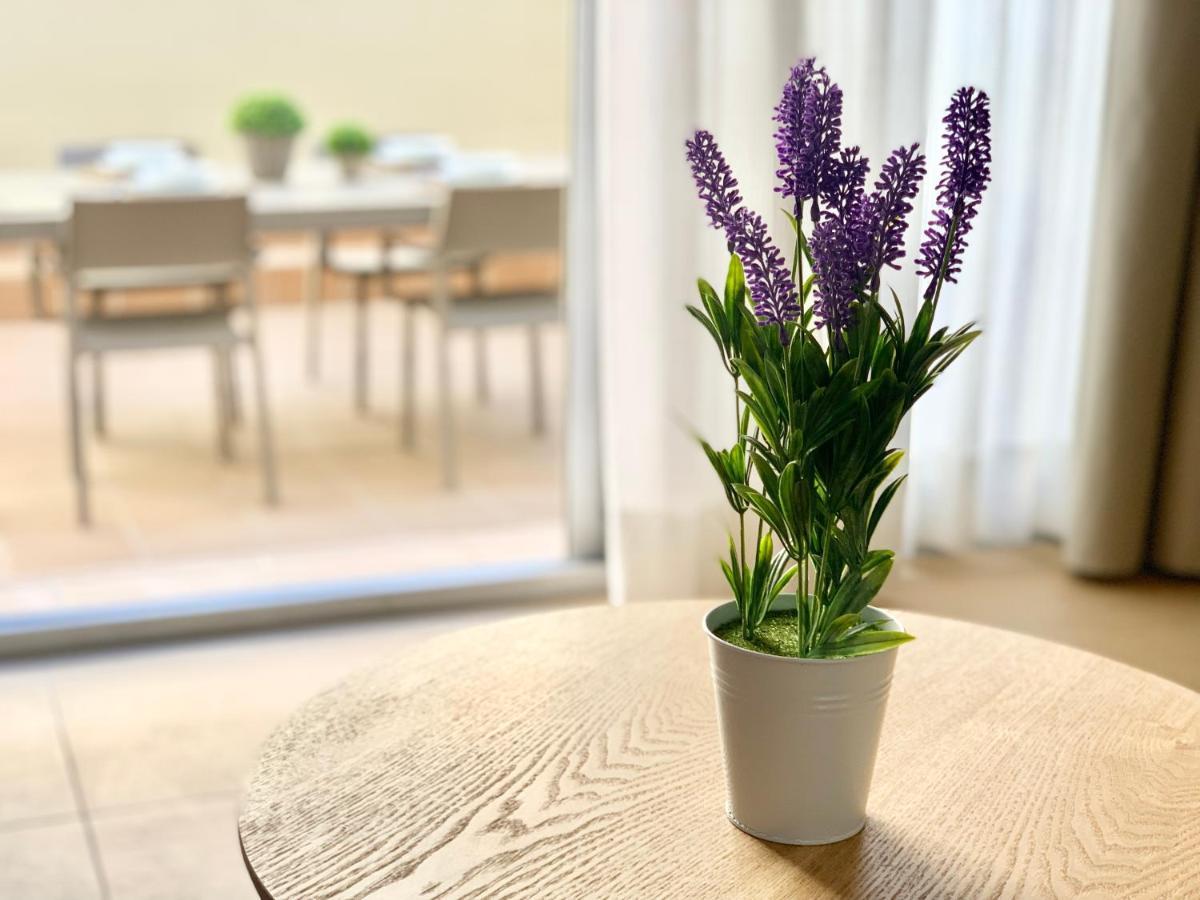 קמברילס Sofia Suites מראה חיצוני תמונה