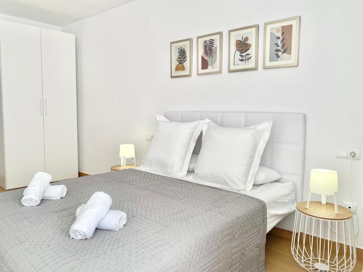 קמברילס Sofia Suites מראה חיצוני תמונה