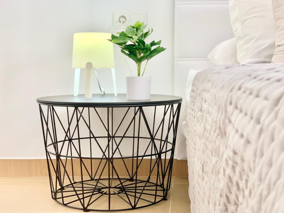 קמברילס Sofia Suites מראה חיצוני תמונה